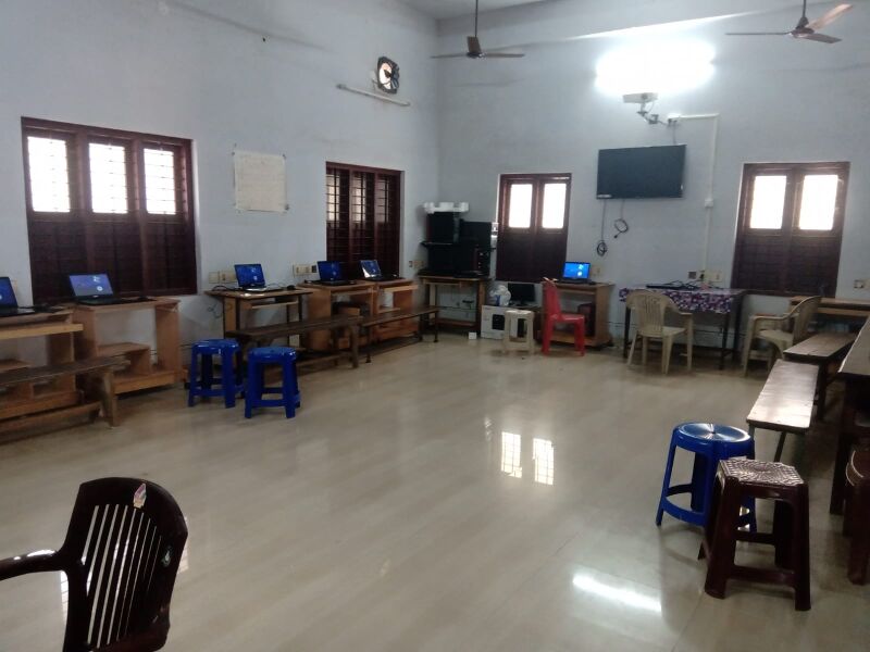 പ്രമാണം:34046 comp2.jpeg