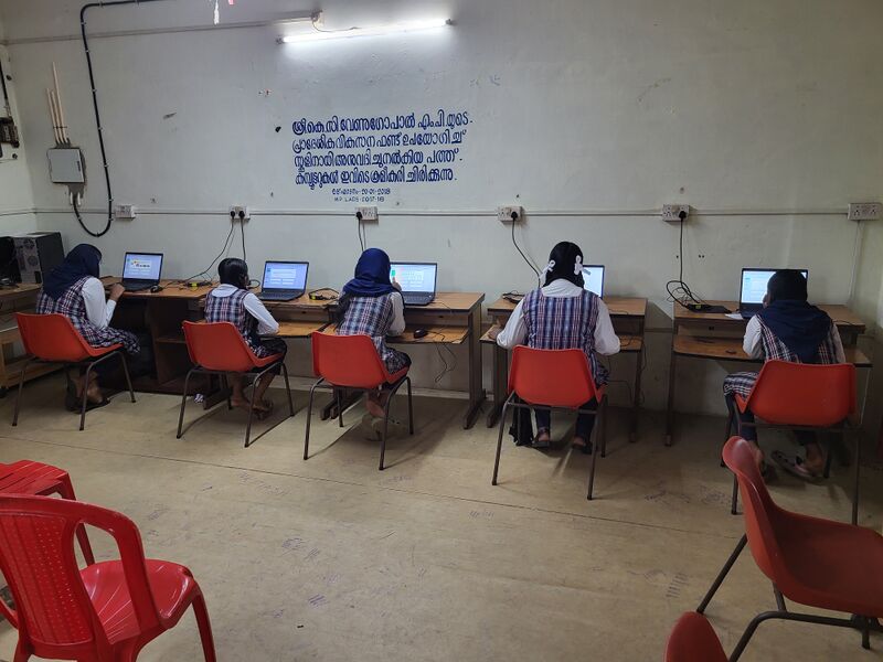 പ്രമാണം:35014 lk apt25.jpg