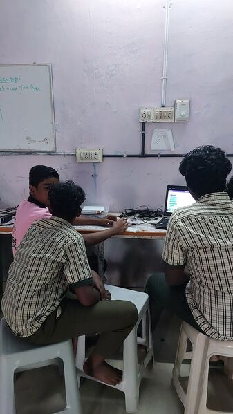 പ്രമാണം:36055 diff able2.jpg