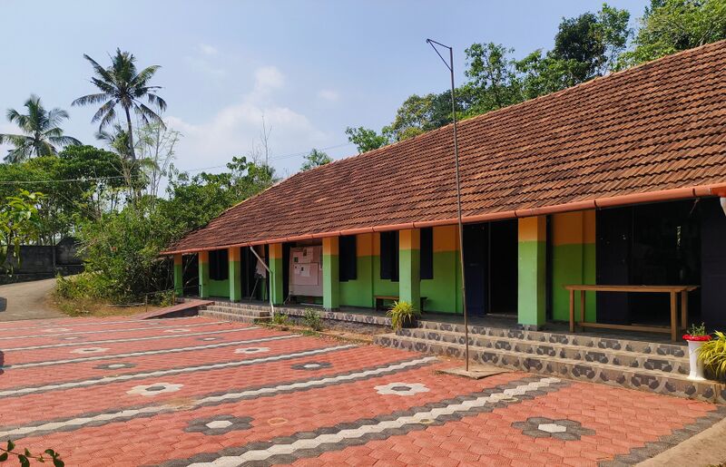 പ്രമാണം:42436 1.jpg