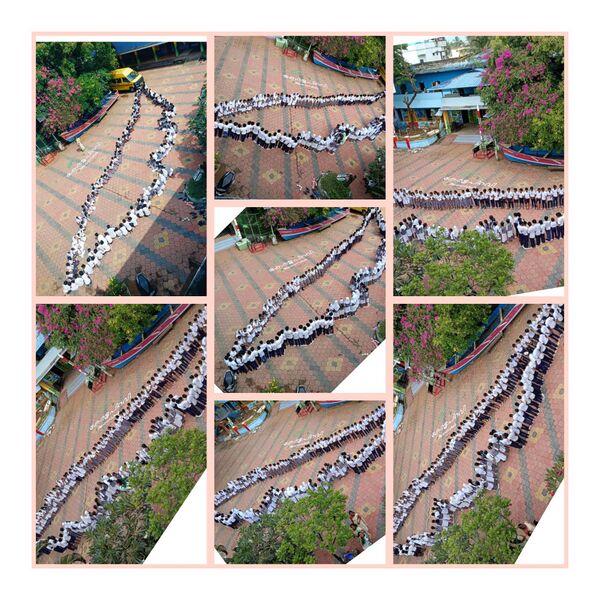 പ്രമാണം:43240 keralapiravi7.jpg