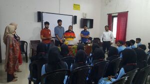 47045-meet the professionals2.jpeg