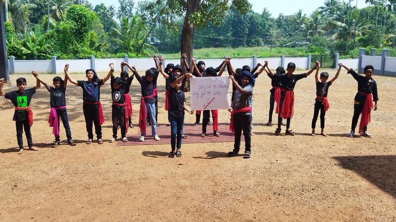പ്രമാണം:Anti drug flash mob 1.jpeg