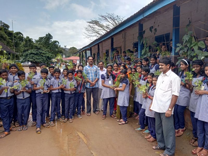 പ്രമാണം:Envi7 30014.jpg