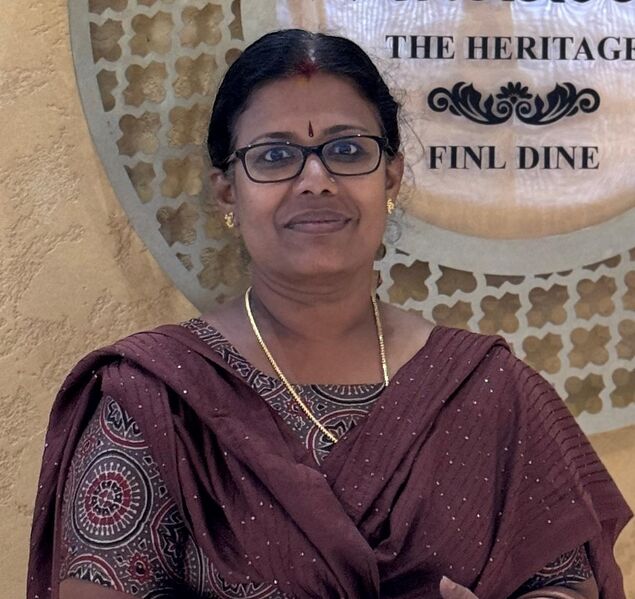 പ്രമാണം:12060 HM1.jpg