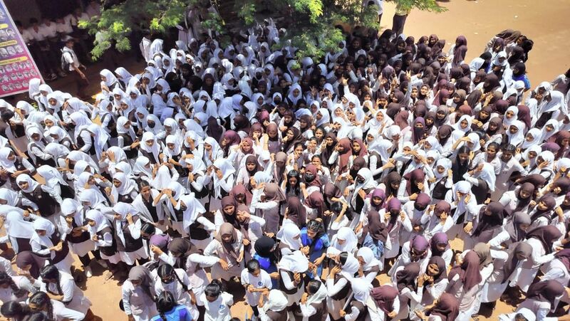 പ്രമാണം:13014 onam selebration.jpg