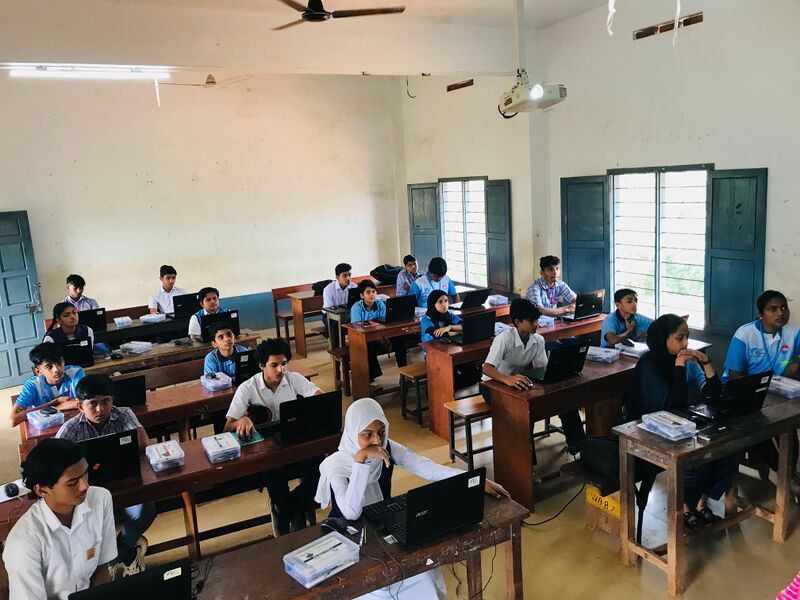 പ്രമാണം:14023 sub1.jpg