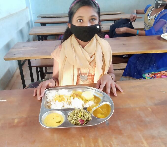 പ്രമാണം:15019 Noonmeal 2.jpeg