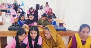 19042 4 AI Training for Parents -11-4-2026.jpg