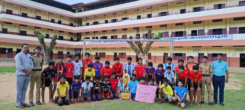 പ്രമാണം:24021-TSR-GOAL 2026 TOOFAN TEAM.jpg