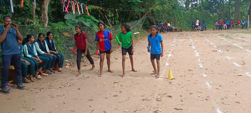 പ്രമാണം:42042 school olympics2025 17.jpg