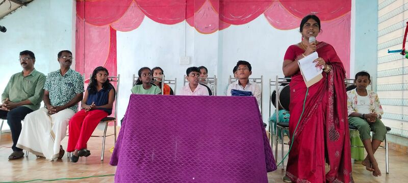 പ്രമാണം:44354- VAYANA DINAM 1.jpg