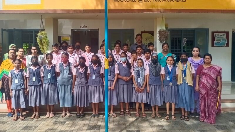 പ്രമാണം:Team sasthramela.jpeg