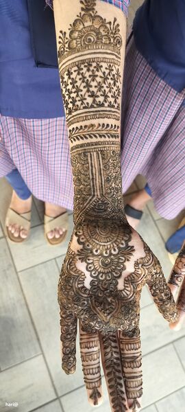 പ്രമാണം:18073 mehandi fest..jpg