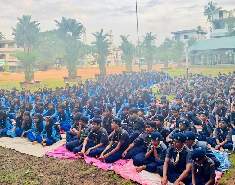 പ്രമാണം:18103 petrol leaders camp 5.jpg