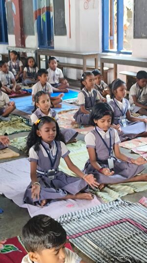 26416 Yoga class.jpeg