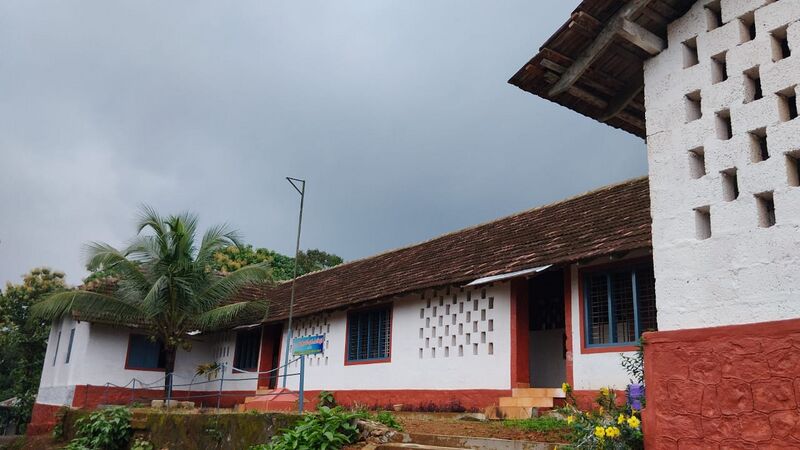 പ്രമാണം:28412 School Profile pic.jpg