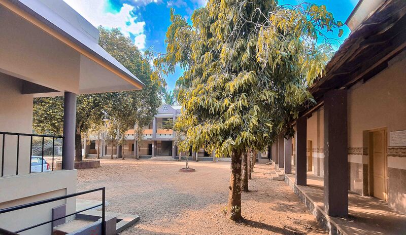 പ്രമാണം:32020 sehs 02.jpg