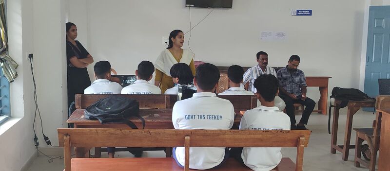 പ്രമാണം:32501 LT Camp Phase1 Inauguration.jpg