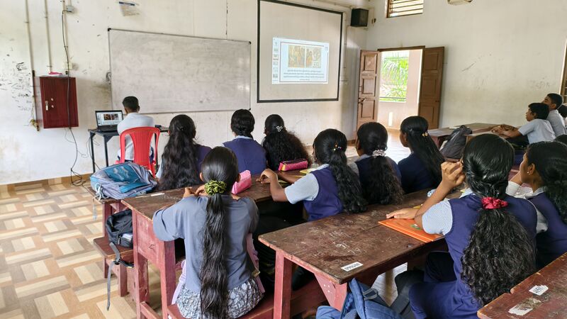 പ്രമാണം:33064 mgmlktr saynotodrugs pic3.jpg