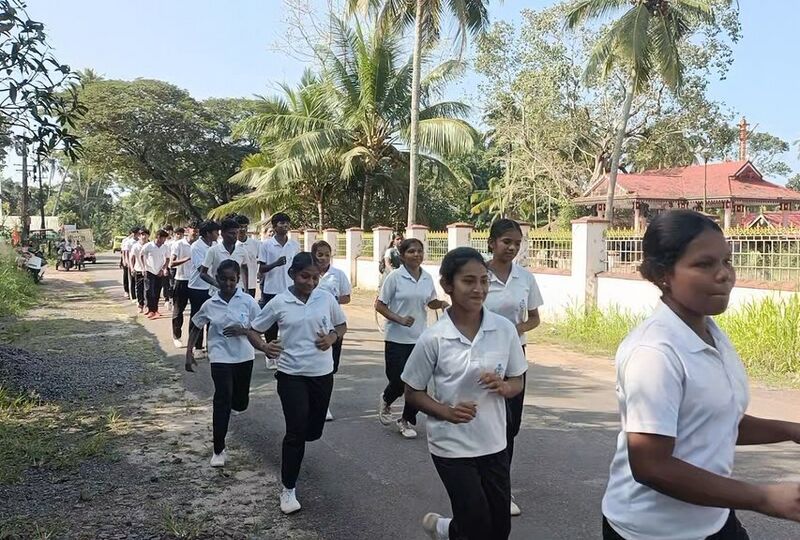 പ്രമാണം:34013spc N unity day25ab.jpg