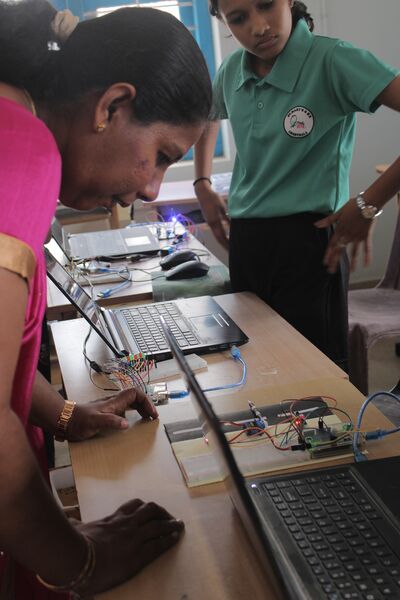 പ്രമാണം:34025 ROBOTICS2024-7.jpg