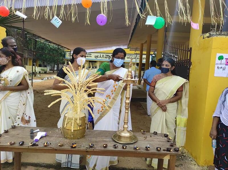 പ്രമാണം:34202 pic 12.jpg