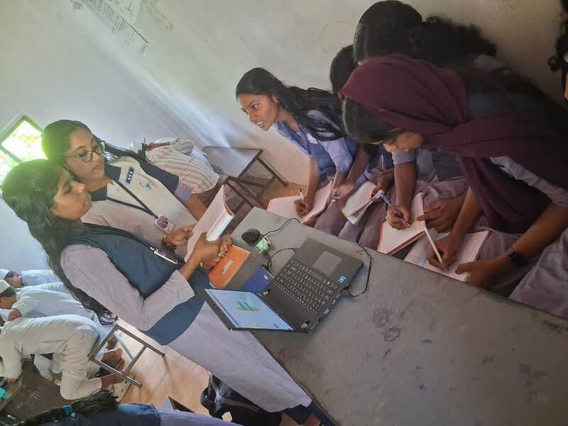 പ്രമാണം:41095-robotic fest -25-3.jpeg