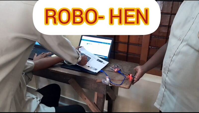 പ്രമാണം:42003 lk robohen.jpeg