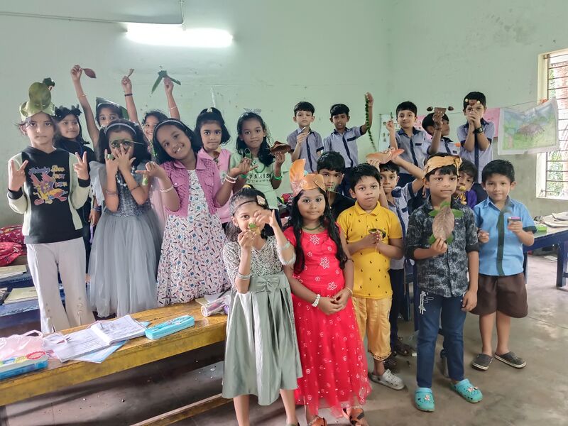 പ്രമാണം:42071 lp pravarthanangal.jpg