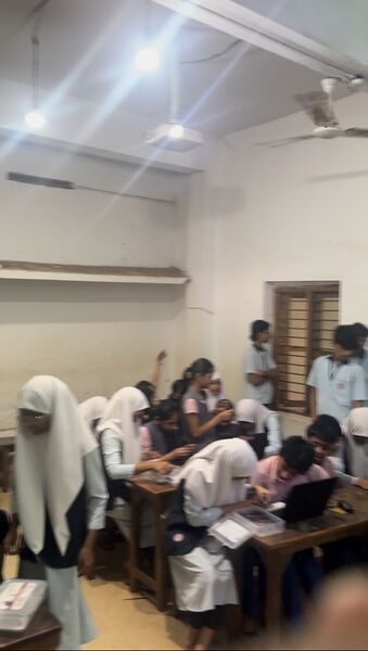 പ്രമാണം:48086 up training 6.jpg