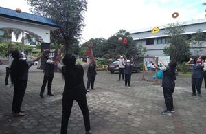 BS21 EKM 25049 3.jpg