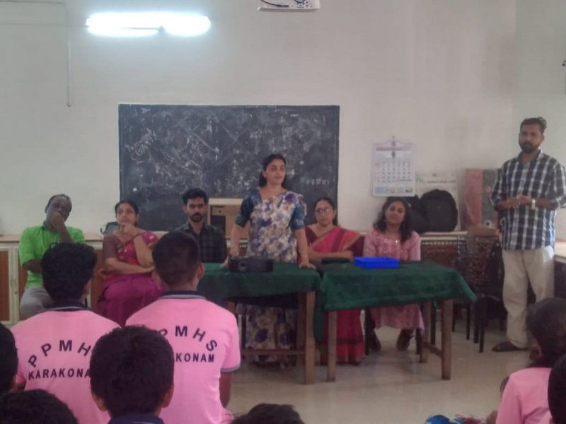 പ്രമാണം:Lk camp25.png