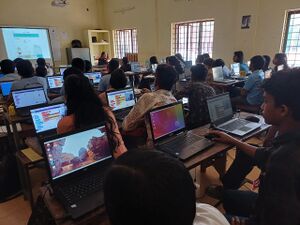 -42052 computerlab.jpeg