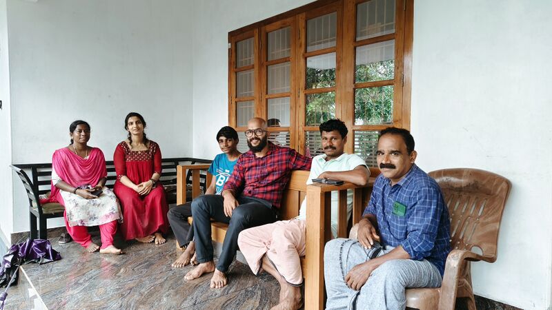 പ്രമാണം:12058 ksgd housevisit1.jpg