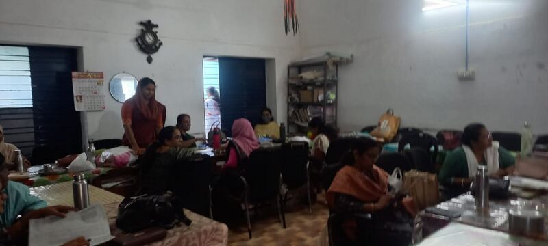 പ്രമാണം:21012 SRG MEETING20241111-WA0030.jpg