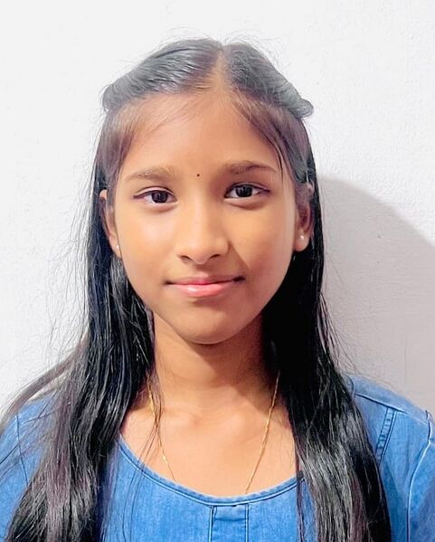 പ്രമാണം:22076 MEENAKSHI P S.jpeg