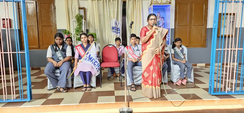 പ്രമാണം:26036 school election 4.jpg