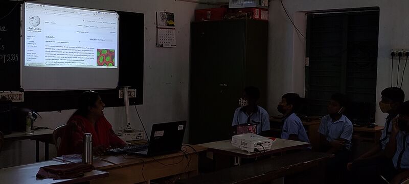 പ്രമാണം:26056 dr1.jpg