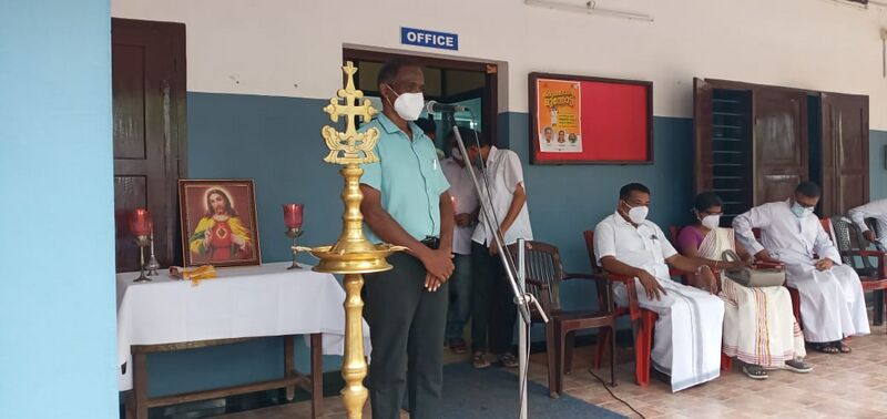 പ്രമാണം:34046 thirikeV4.jpeg