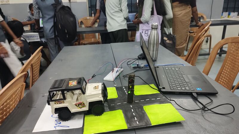 പ്രമാണം:36056-robo fest-3.jpg