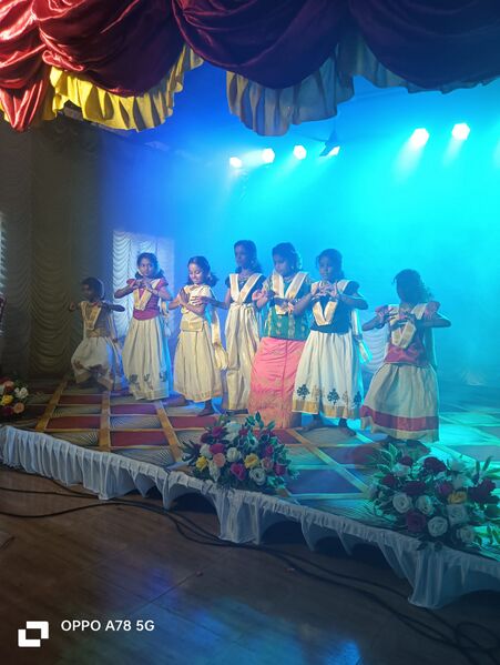 പ്രമാണം:36206-school anniversery.jpeg