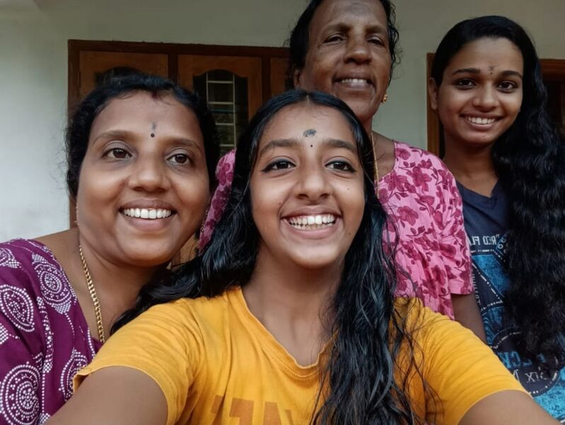 പ്രമാണം:3832 pta anamika.jpg