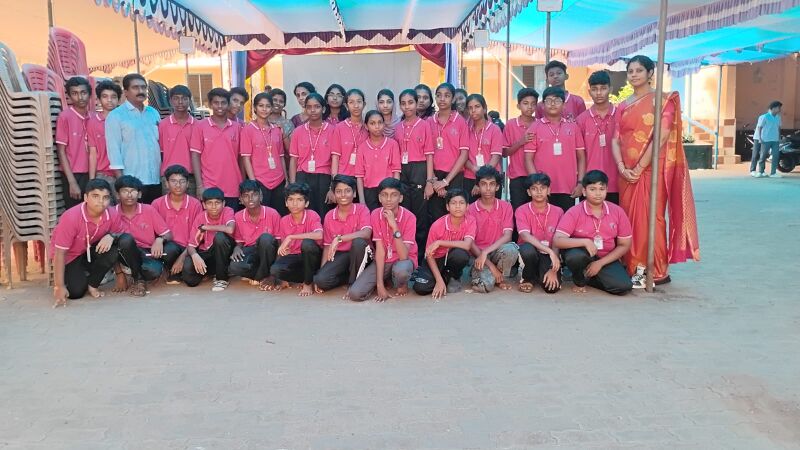 പ്രമാണം:41089LK2025-28bat 1.jpg