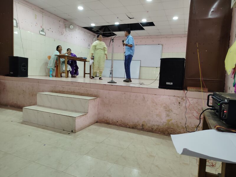 പ്രമാണം:43252 kala 1.jpg