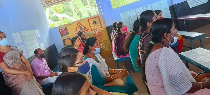 പ്രമാണം:21043-AMMAYARIAN CALPS.jpeg