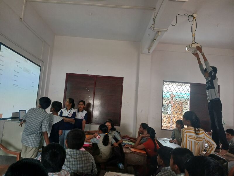 പ്രമാണം:21060 lk protection3.jpg