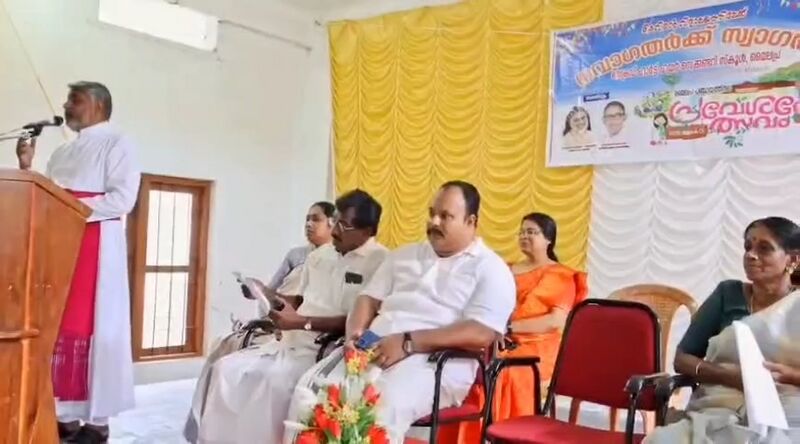 പ്രമാണം:38051 SCHOOL OPENING MEETING.jpeg