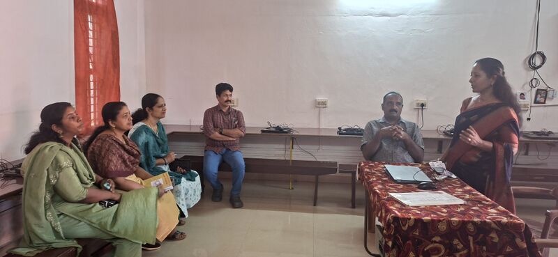 പ്രമാണം:38077 Noon Meal 2025.jpg