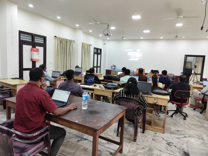 പ്രമാണം:Drcmlp-all mt meeting-4.jpg